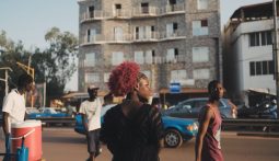Imagem do filme: CONTRA A MARÉ + GUINÉ-BISSAU INDEPENDÊNCIA