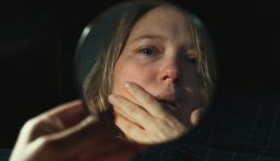 Imagem do filme: “L’Inconnue”: Niels Schneider e Léa Seydoux prisioneiros no corpo um do outro