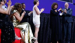 Imagem do filme: “Woman Unknown” vence Leão de Ouro em Veneza com triunfo da única realizadora em competição